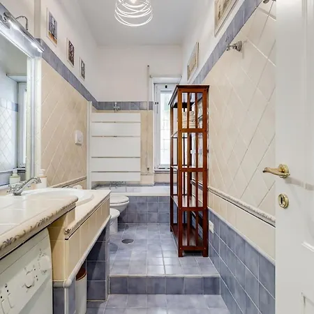 Bdc - Charming 2-bdr! *