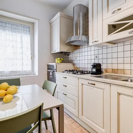 Bdc - Charming 2-bdr! Appartamento *