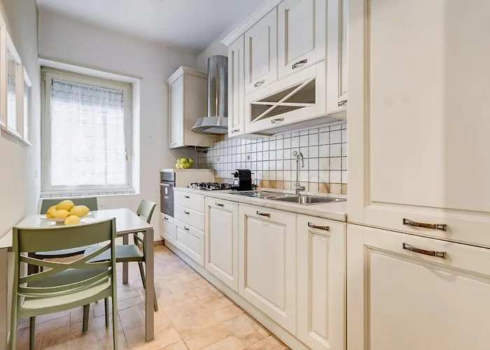 Bdc - Charming 2-bdr!