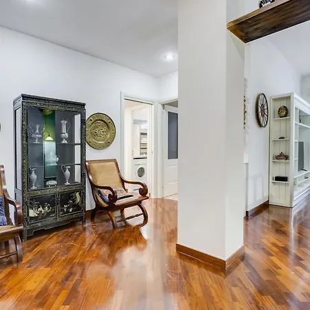 Bdc - Charming 2-bdr! *