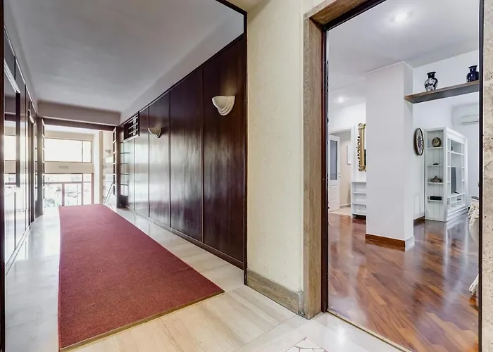 Bdc - Charming 2-bdr! *